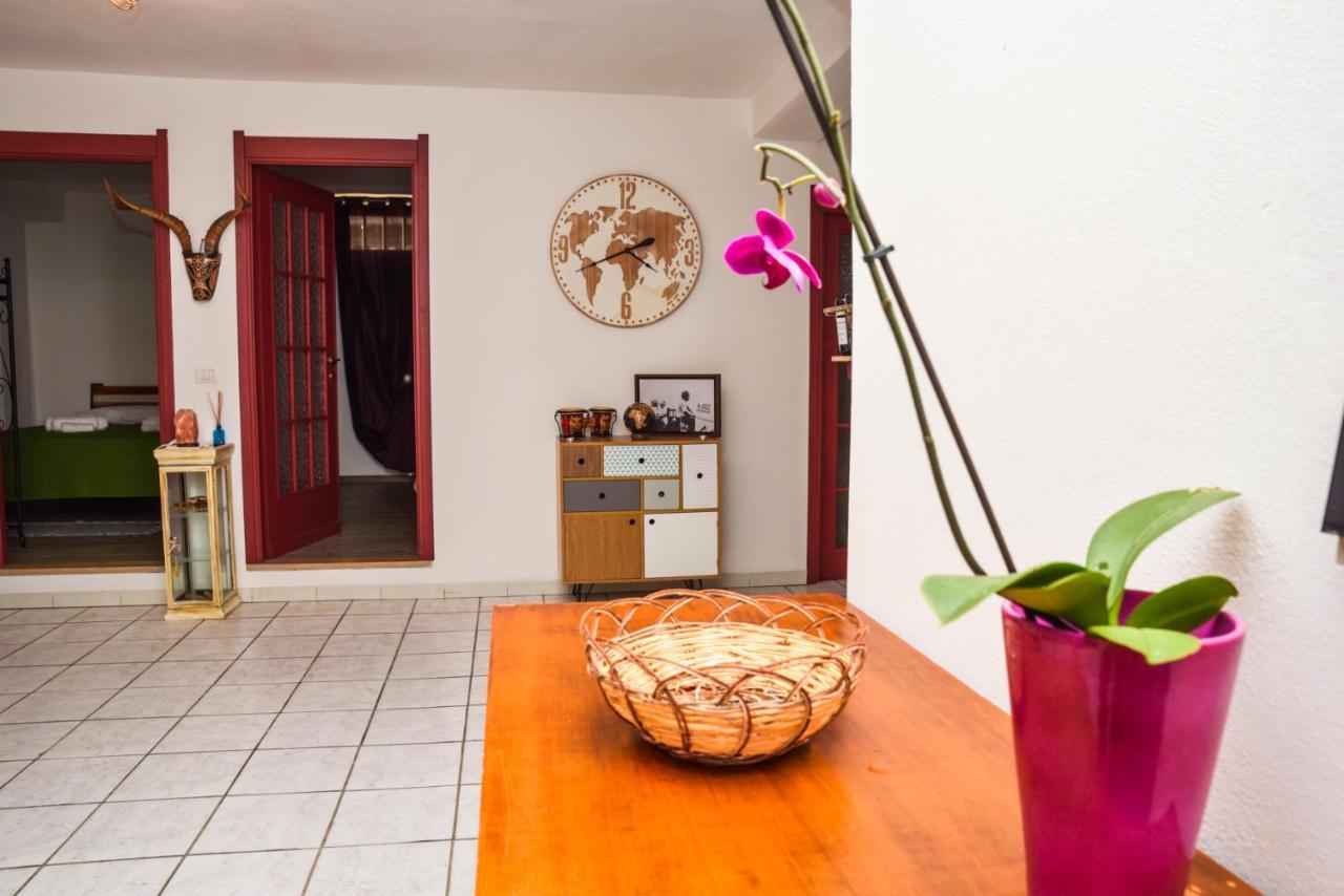 Casa Particular - Casa Vacanze - By Faendho Porto Torres Bagian luar foto